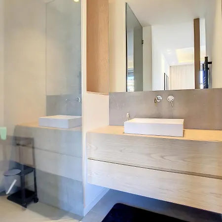 Luxury Amazing 3 Bedrooms, 3 Bathrooms On The Croisette 408