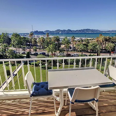 Apartment Luxury Amazing 3 Bedrooms, 3 Bathrooms On The Croisette 408 *