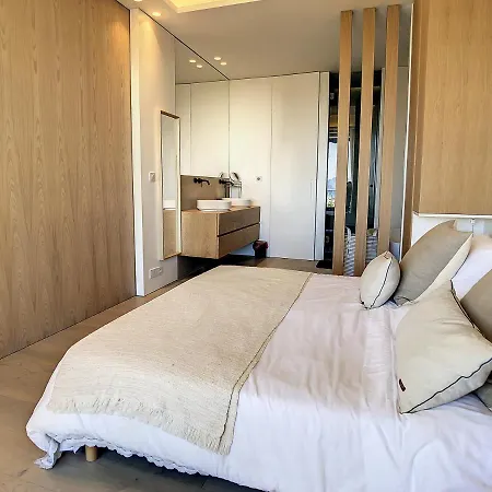 Luxury Amazing 3 Bedrooms, 3 Bathrooms On The Croisette 408